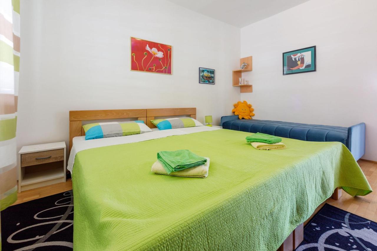 Apartments Budzyn Novi Vinodolski Esterno foto